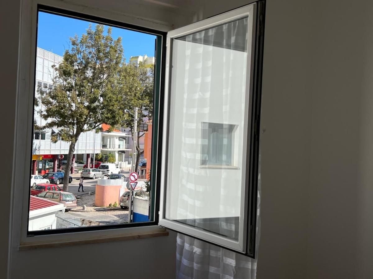 Apartment Xl & Xl Costa da Caparica